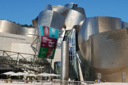 Bilbao tour from San Sebastian