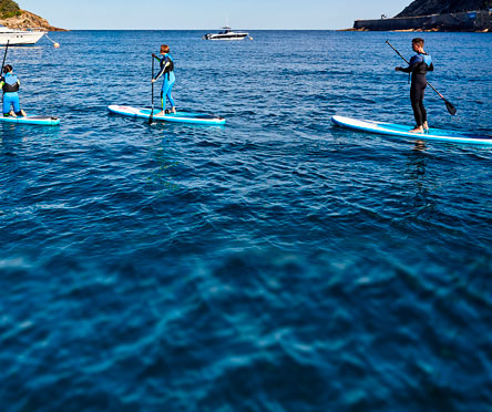 Stand Up Paddle boarding in La Concha bay