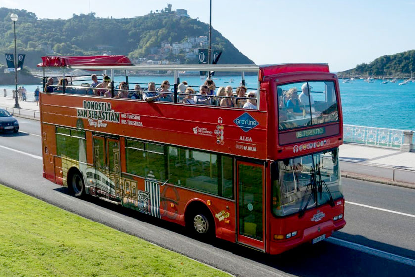 Bus touristique 