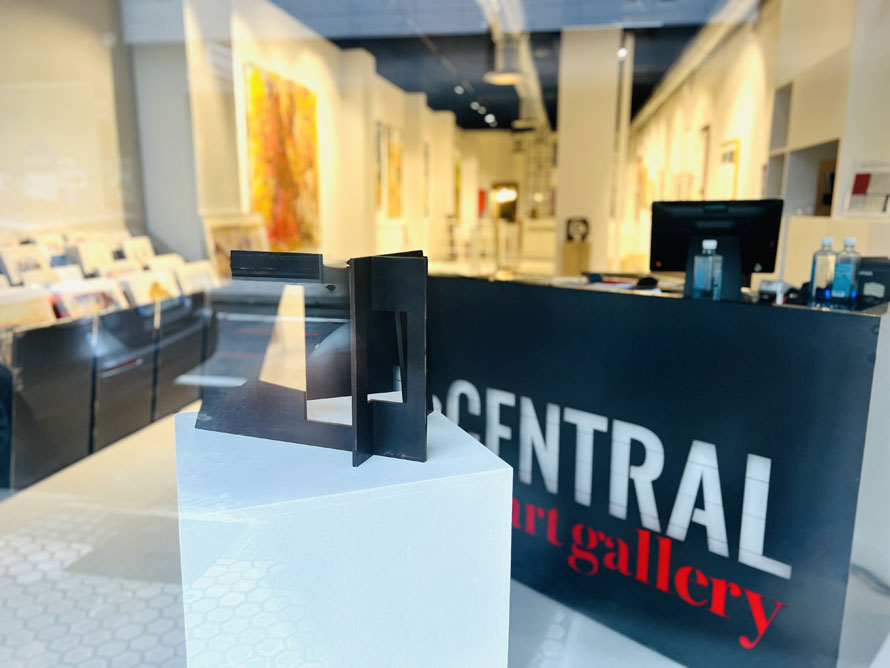La Central Art Gallery