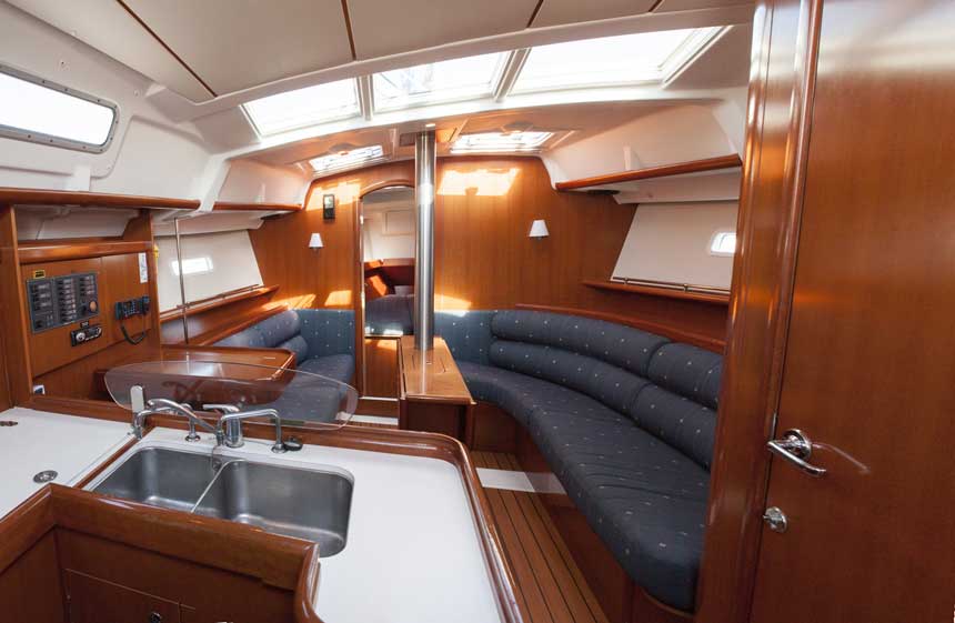 NAVEGAVELA