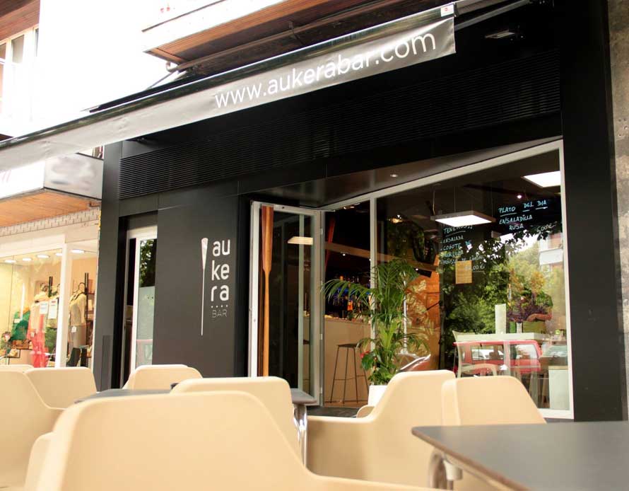 BAR AUKERA