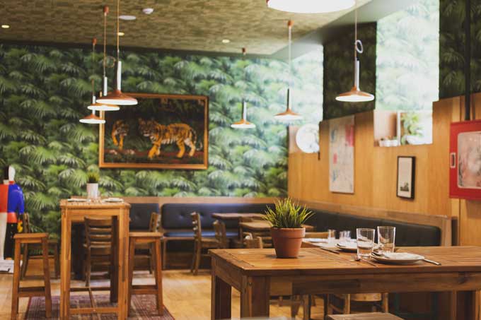 A ROOM IN THE CITY