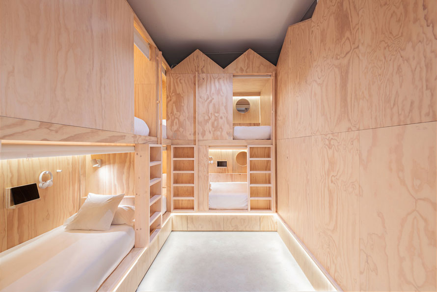 COLO COLO HOSTEL