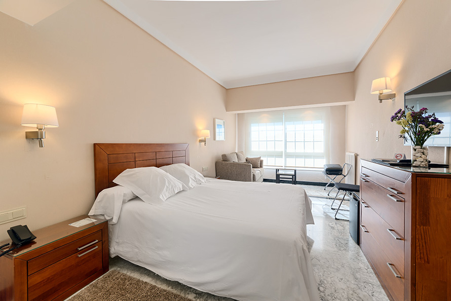 HOTEL AVENIDA