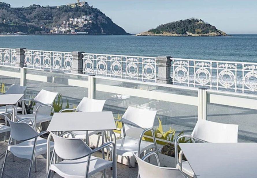 BAR CAFETERIA LA PERLA