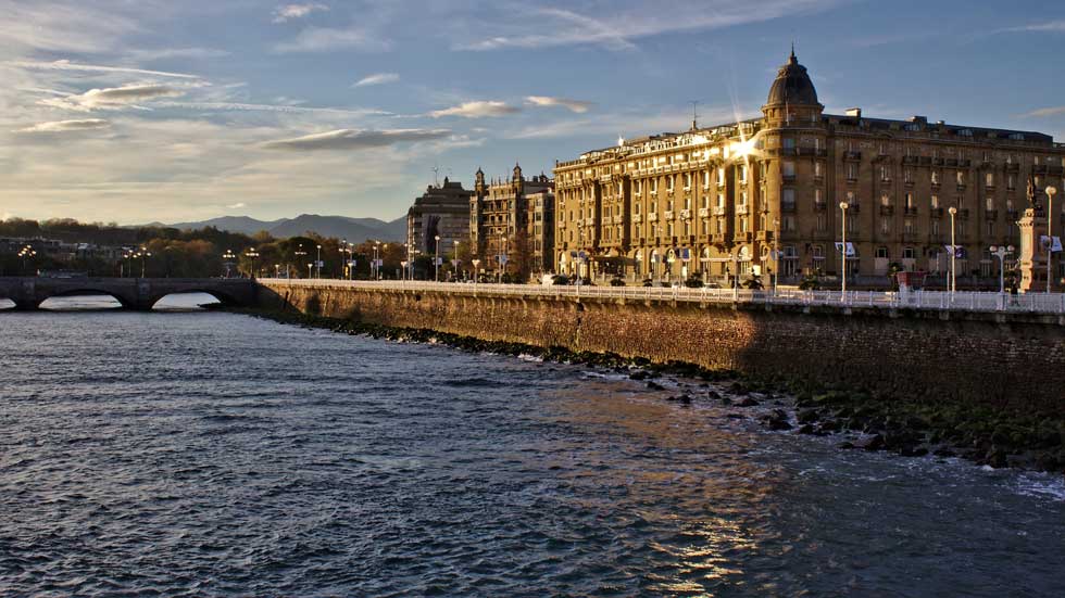 HOTEL MARIA CRISTINA