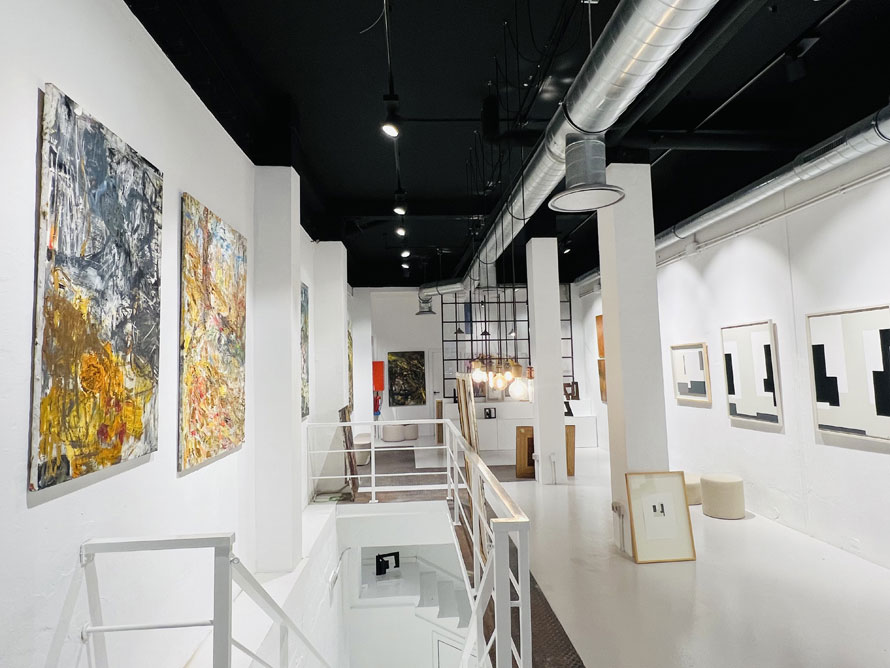 LA CENTRAL ART GALLERY